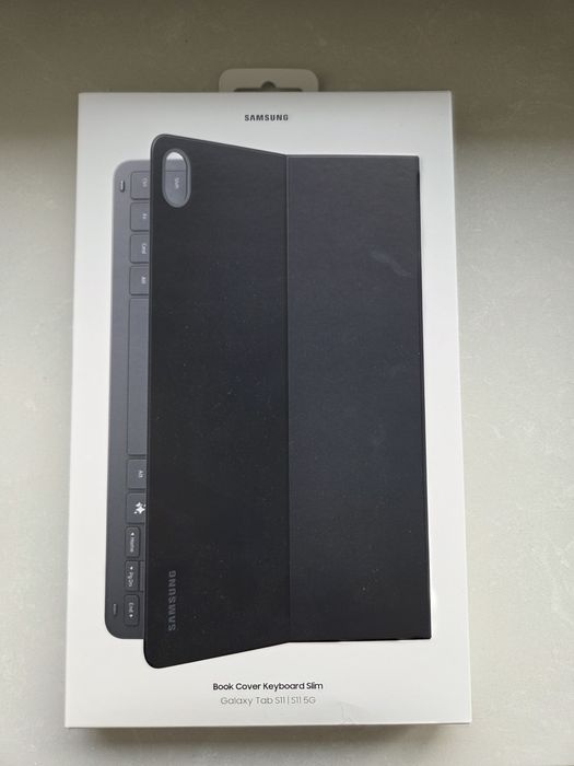 Oryginalne etui z klawiaturą Samsung Galaxy Tab S11 - nowe, nieużywane