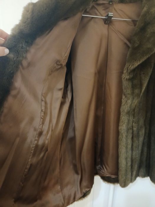 Casaco de pele sintética