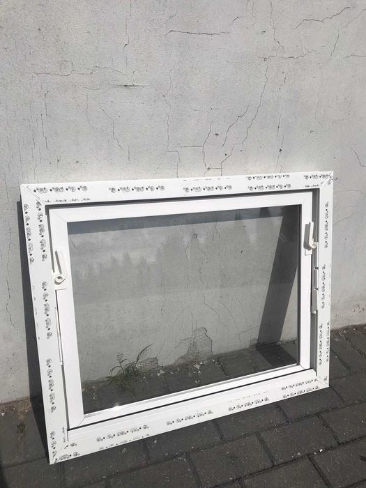 Okna gospodarcze każdy wymiar 60x60 + siatki ASF Producent
