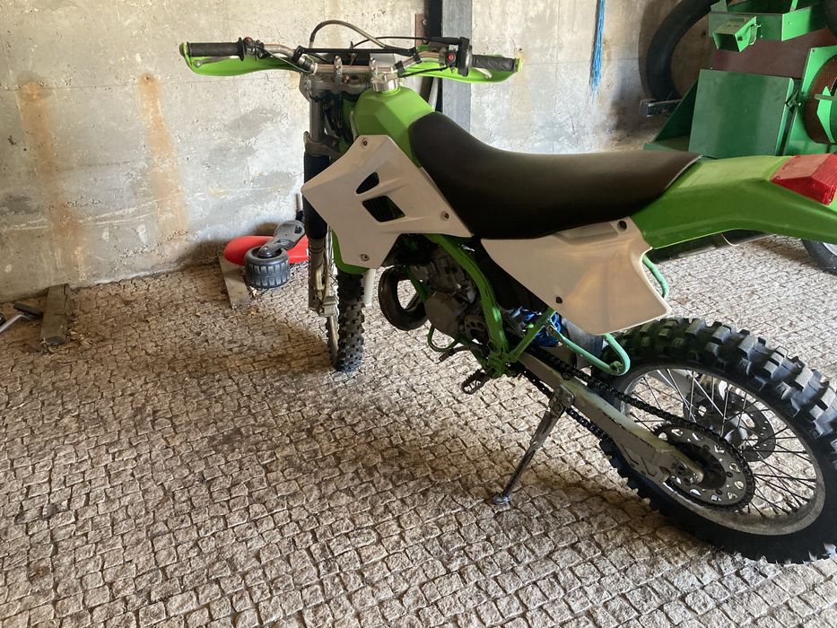 Vendo Kawasaki kdx 200