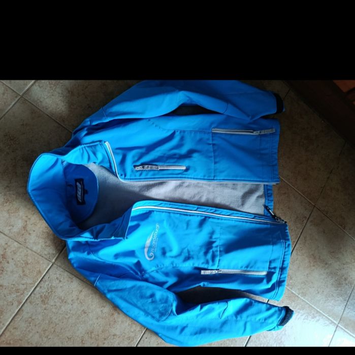 Куртки, сорочки, штани, светр, джинси, кросівки ххл жіночі олх доставк