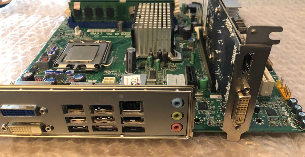 Kit Computador - Intel Core 2 Quad Q9550 + 8GB RAM + GeForce 605 + I/O Shield + Cooler