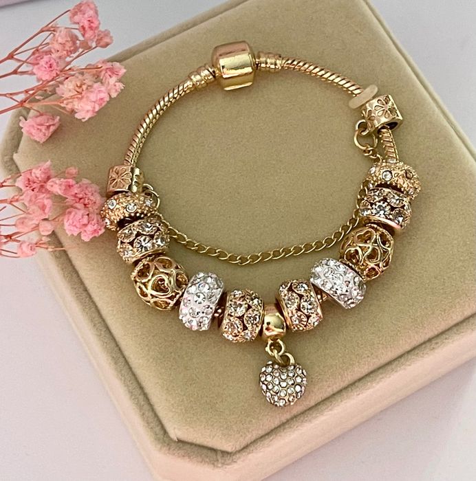 Złota bransoletka próba 585 z charmsami prezent biżuteria gold glamour