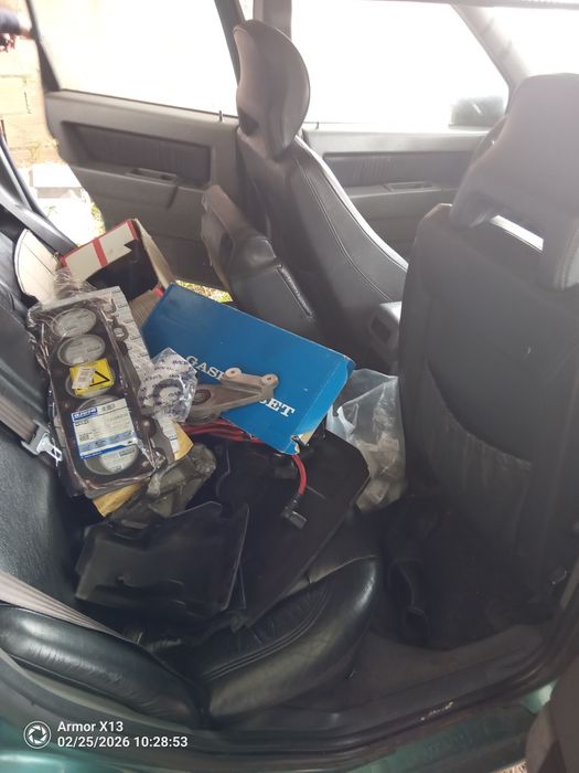 Volvo peças com documentos