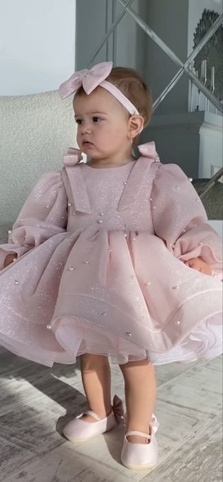 Сукня на рік  від Daniela Kids.