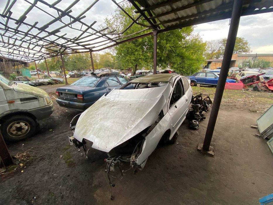 Капот Peugeot 407, оригінал, цілий