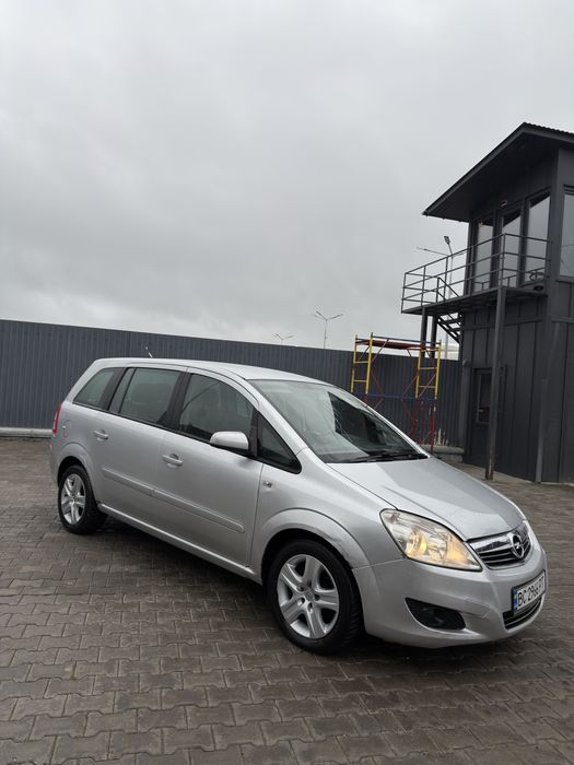 Opel Zafira 1.7 tdi , 2010 рік