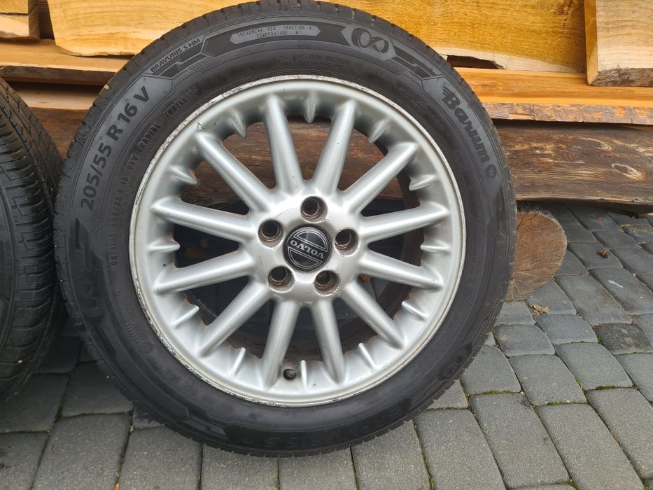 Felgi aluminiowe volvo 16