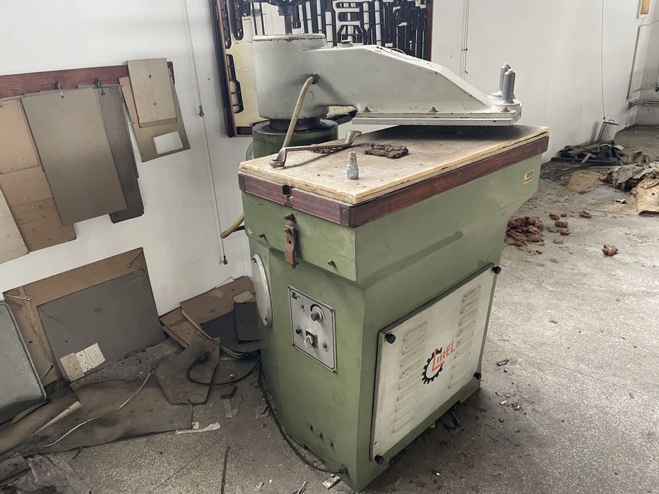 Balancé de corte Lirel para industria calçado