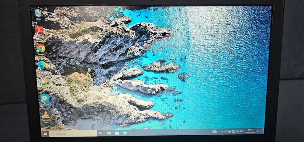 Lenovo /FullHD/16GB/256NVMe/W11PRO/HDMI/WIFI/GPS/Bluetoth/Bat5godz