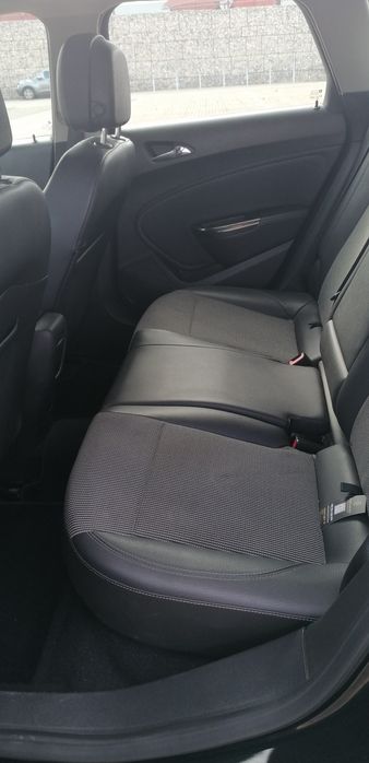 Astra j sport toure 1.3 ecoflex 2011