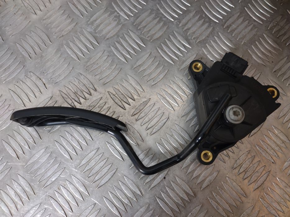 Pedal acelerador potenciómetro Renault Clio III 1.2 16v