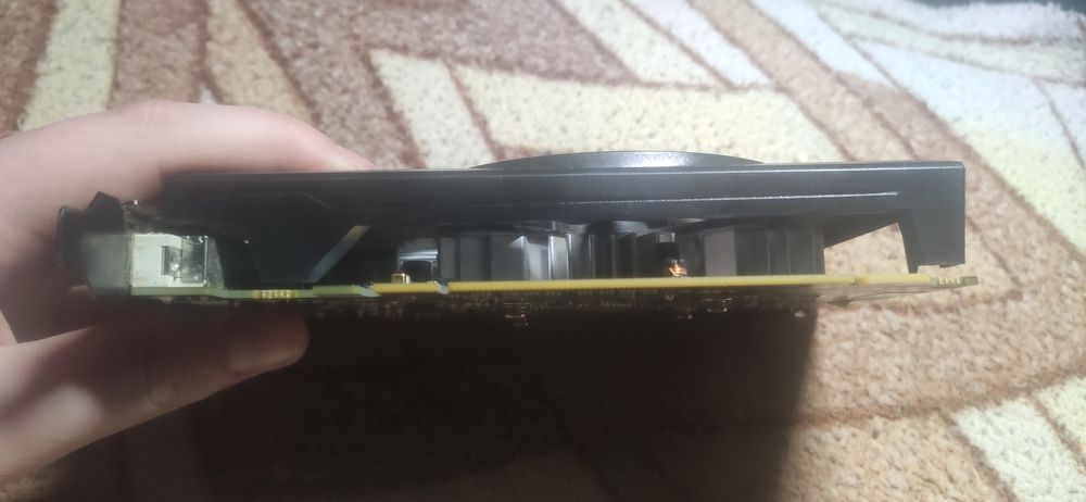 Продам rx 550 2gb sapphire