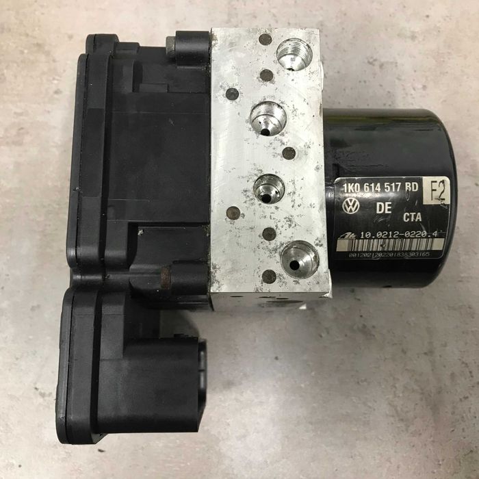 Regeneracja naprawa sterownik pomp ABS VW 1K0.614.517.bd 1K0.907.379ad