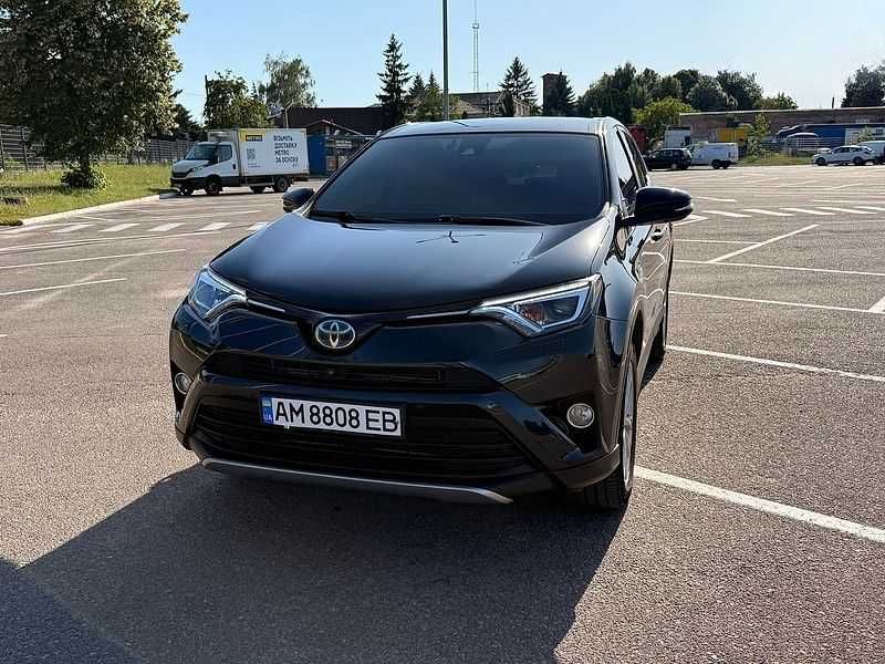 Надійний позашляховик Тойота РАВ4 / Toyota RAV4, оренда авто під викуп, авто бу, оренда авто з правом викупа, прокат машин