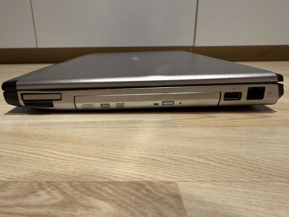 Dell Vostro 3500 i5 M480 2.67GHz, 4GB, 120GB SSD Office2010 HB