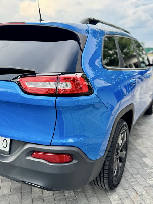 Jeep Cherokee 2017 p