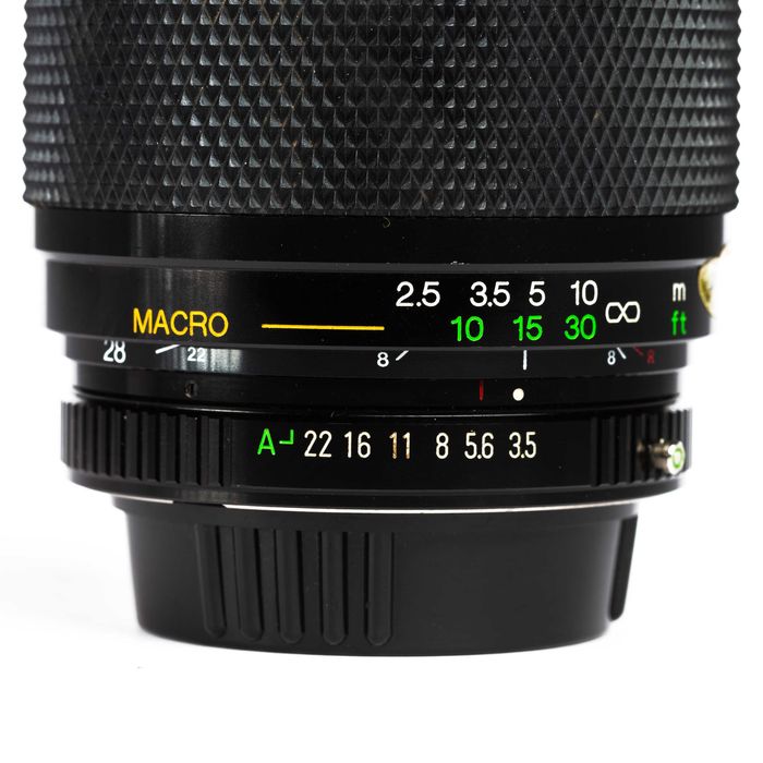 Soligor C/D Zoom + Macro MC 28-200mm f3.5-5.3 Ø72 - PK Mount