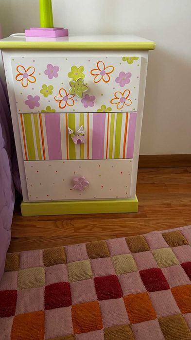 Mobilia de quarto completa para menina