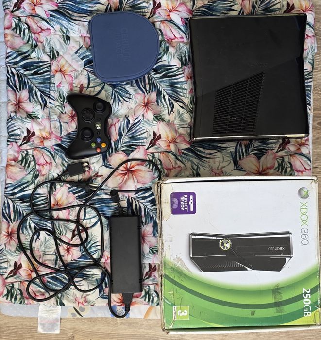Xbox360 250GB używany