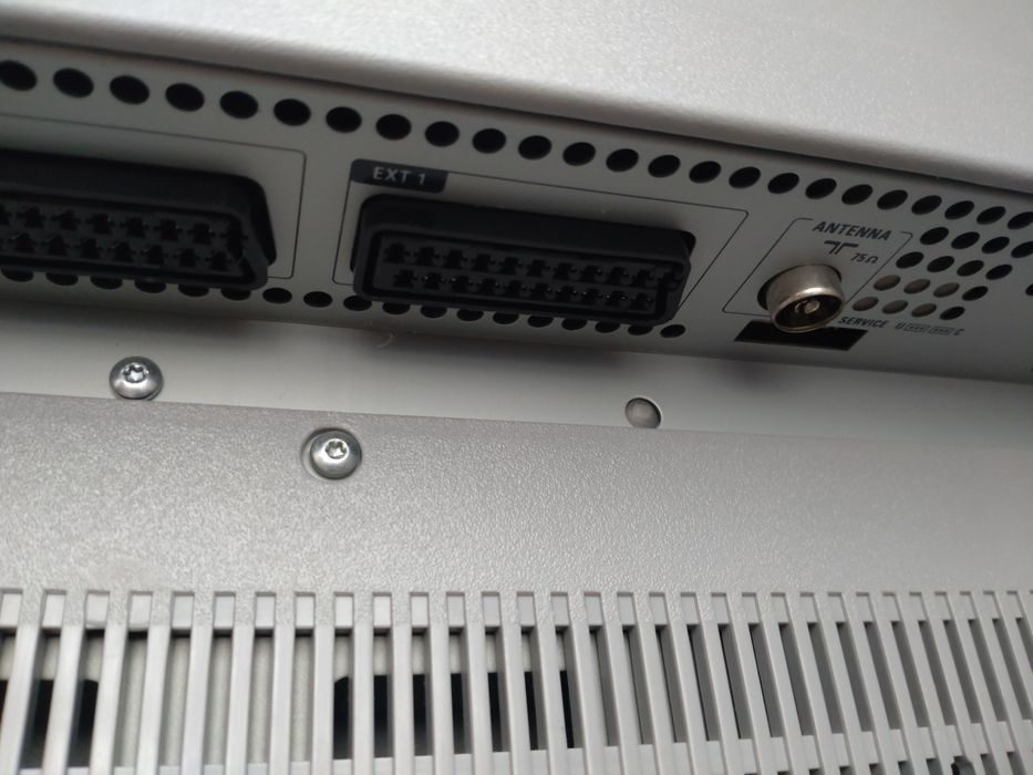 Telewizor philips 37 cali