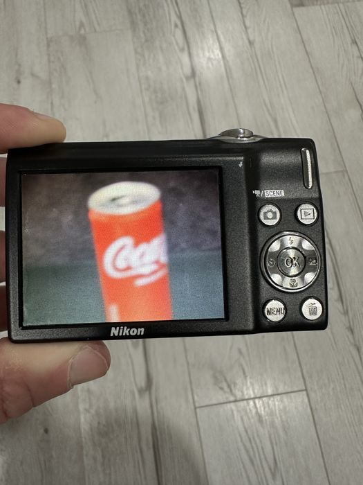 Фотоапарат Nikon COOLPIX S3000 Стильна мильничка