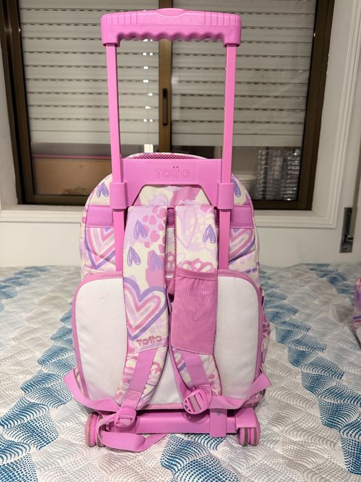 Conjunto escolar Totto