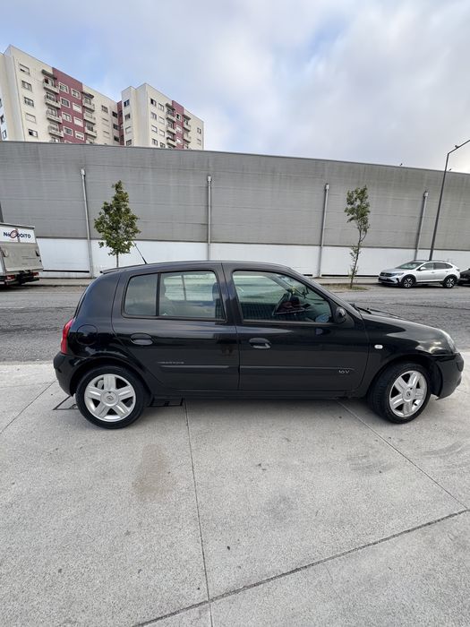 Renault Clio 1.2 Gasolina 2005
