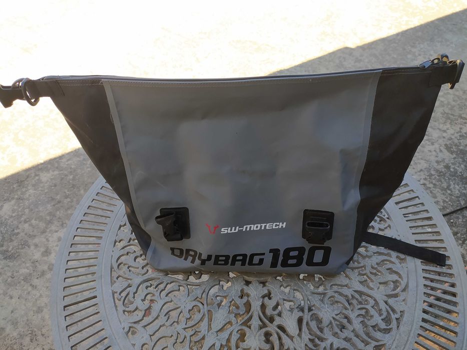 Mala de viagem para moto impermeável - SW-MOTECH 180  de 18 Litros