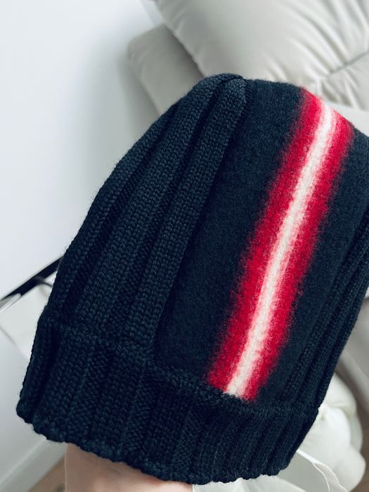 Шапка Bally оригінал 100% меріно шерсть made in italy