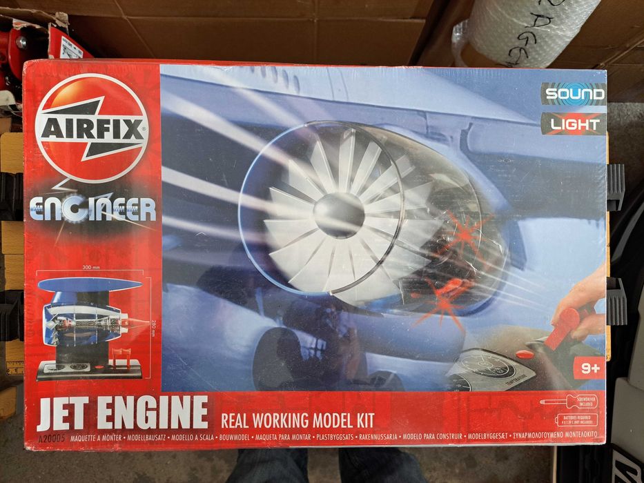 KIT Airfix Engineer - Jet Engine