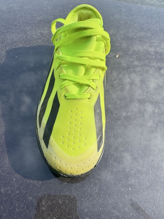 Сороконожки Adidas 33р