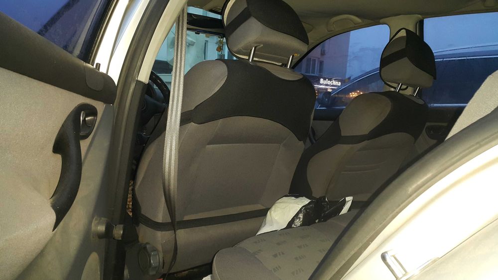 Продам сеат леон1 2002г