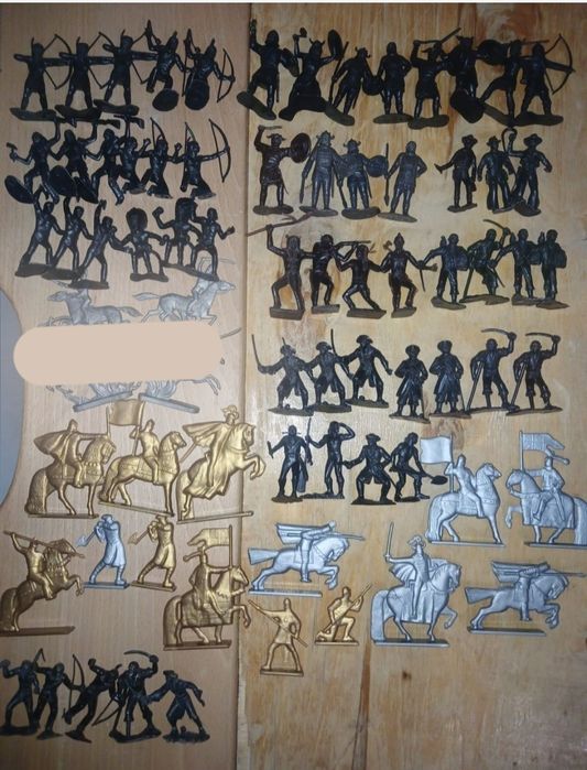 Наборы солдатиков донецкой фабрики