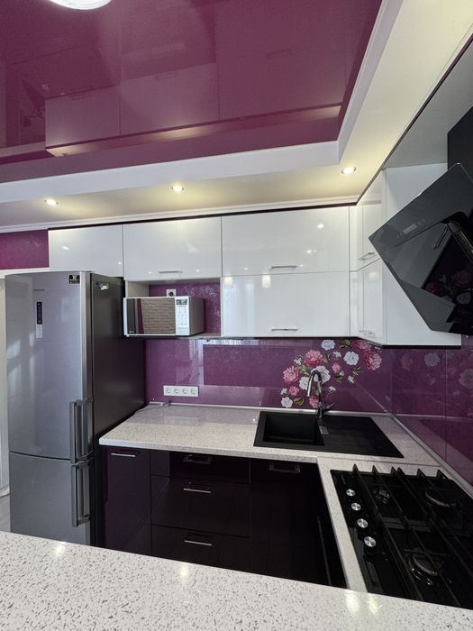 Готова квартира з меблями та технікою! Стрілецька набережна