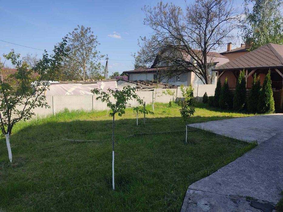 Оренда будинку можна для сім'ї під офіс Генератор