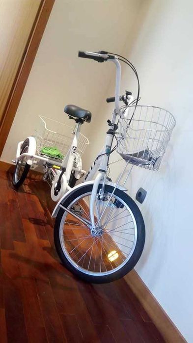 Triciclo Orbita Novo