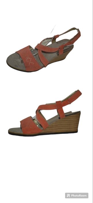 Buty na koturnie Scholl 39