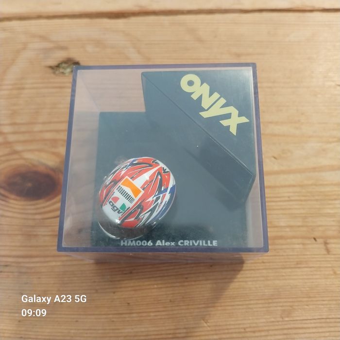 Miniatura de Coleção: Capacete Àlex Crivillé - Escala 1:12 (ONYX HM006)