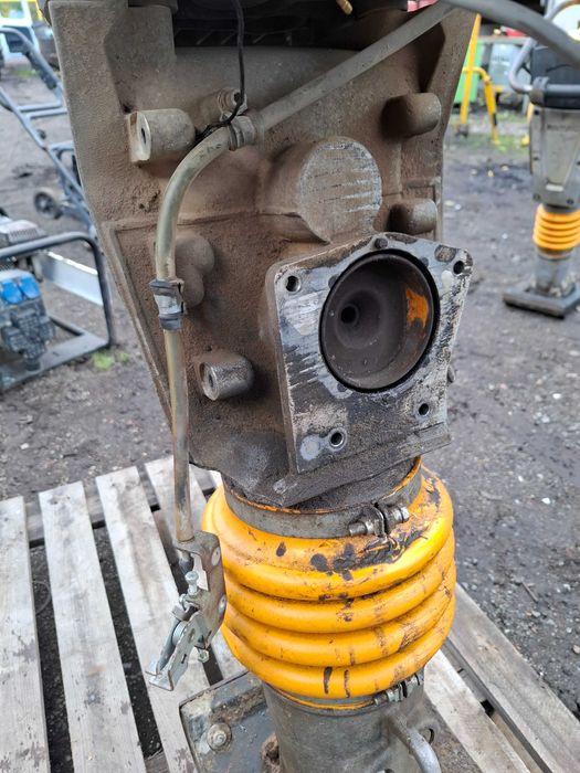 Stopa wibracyjna zageszczarka ubijak BOMAG BT 65