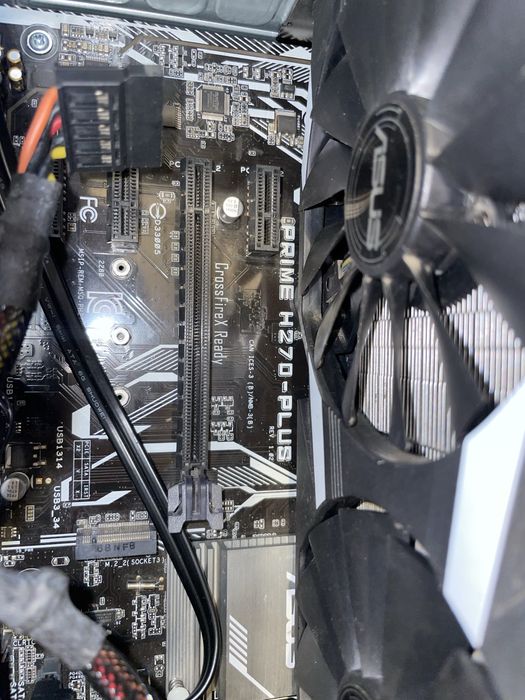 Игровой пк , Rx 580 , i3 6100 16 gb ddr4