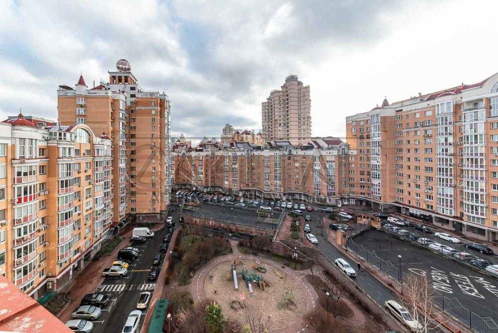 Оренда авторського VIP пентхаусу Володимира Івасюка Оболонь Київ