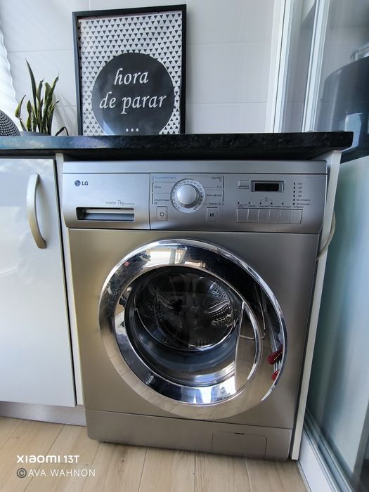 Vendo Máquina de Lavar Roupa LG