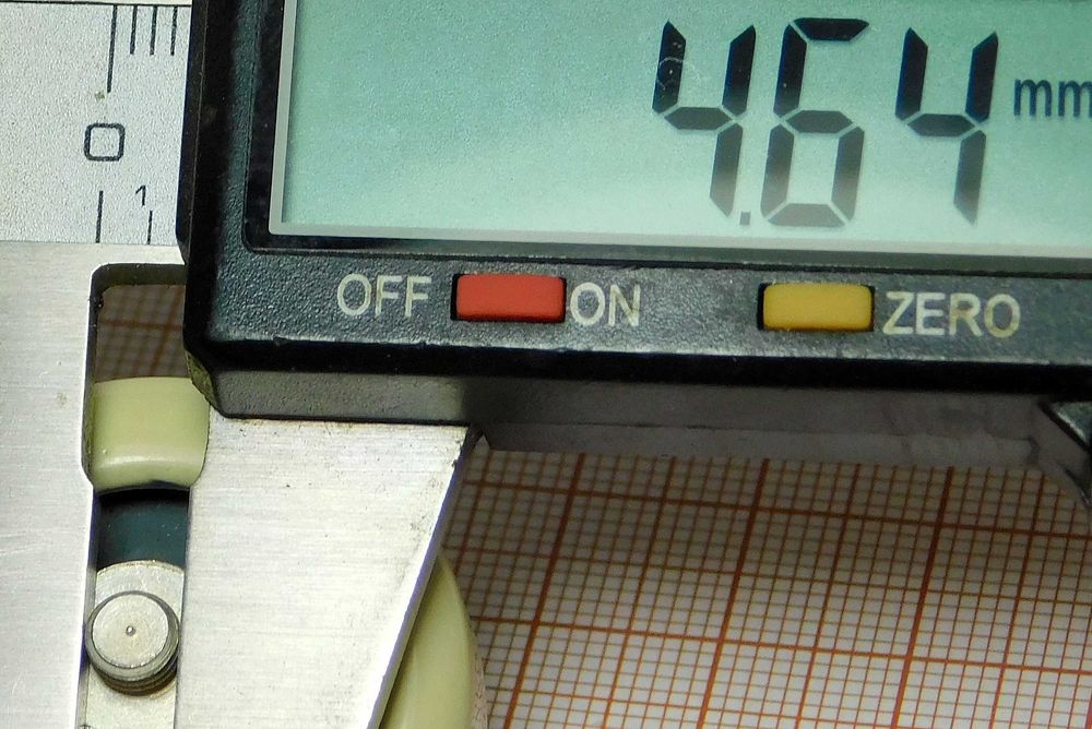 Kondensator ceramiczny 29pF 3,5kV England [B] - cena 2 sztuk