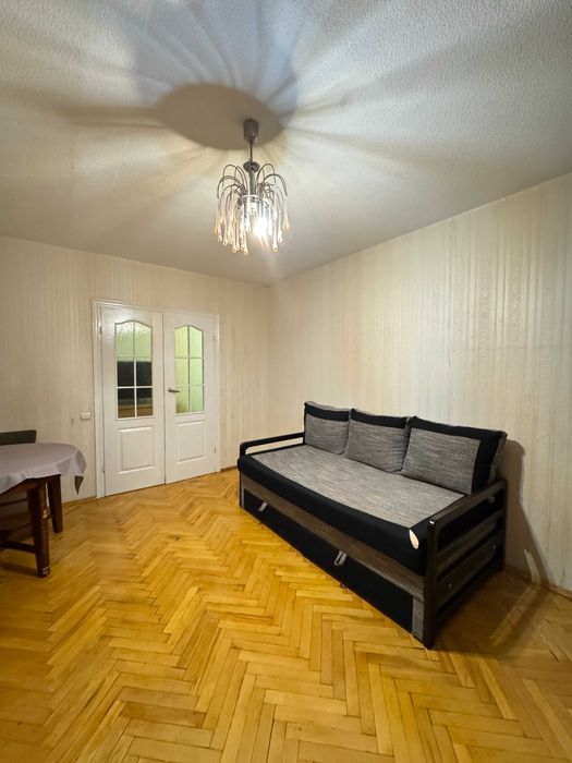 Здам 3-кімнатну квартиру, вул. Миколи Ушакова, 34 — без комісії!