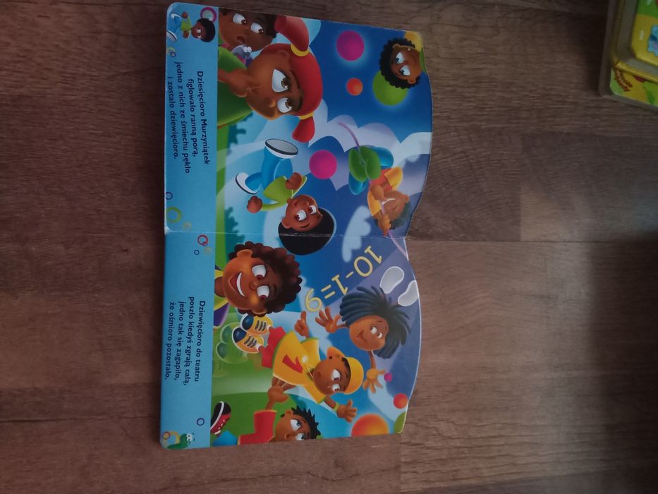 Zestaw 4 książeczek dla Maluchów - twarde strony