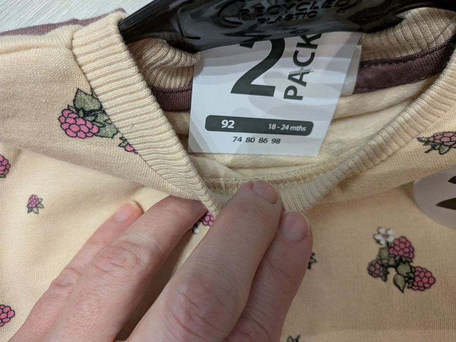 Dwie bluzy bawełniane dla niemowlaka r. 92