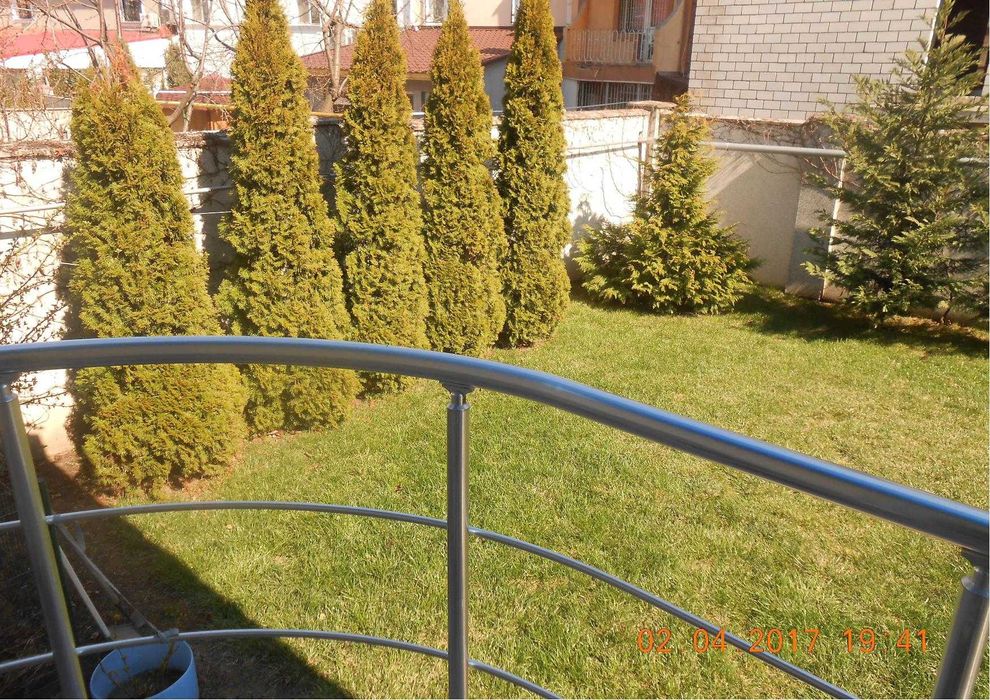 Продажа хозяйского дома в Совиньоне-1