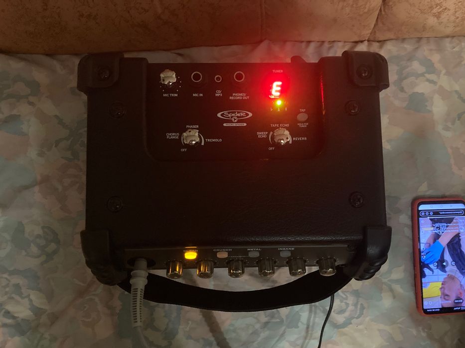 LINE 6 Micro Spider портативний комбопідсилювач з блоком живлення