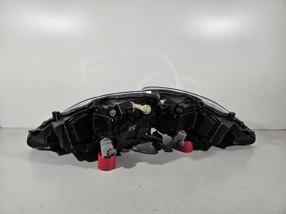 Lexus IS II IS220 IS250 Lampy Przód Przednie Komplet Lewa + Prawa Europa IGŁA